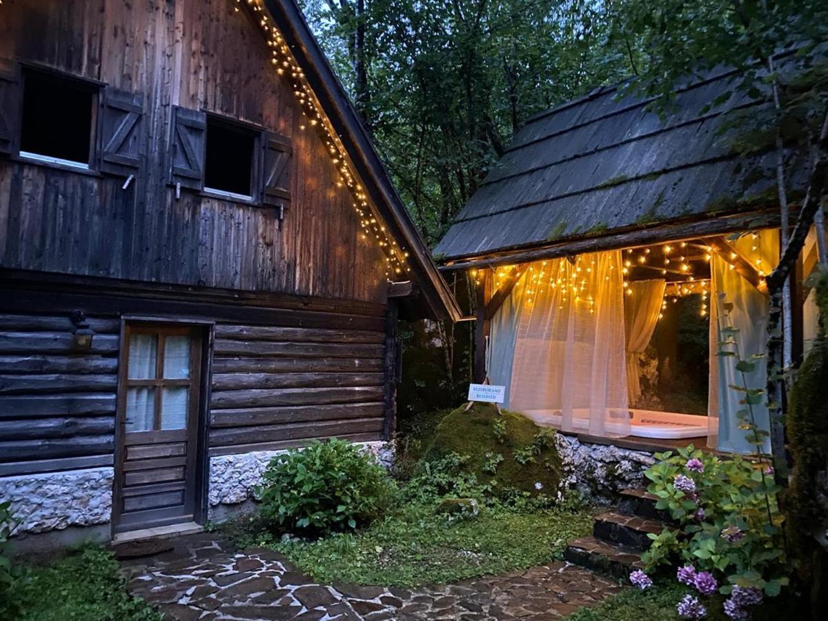 Pristava Lepena Village Exteriör bild